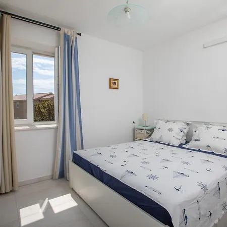 Cosy B Apartman *